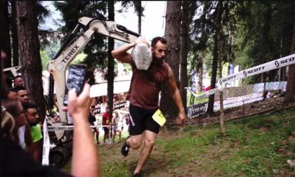Un sacco di cemento in spalla e via: in 120 al via per la “Magut Race” VIDEO