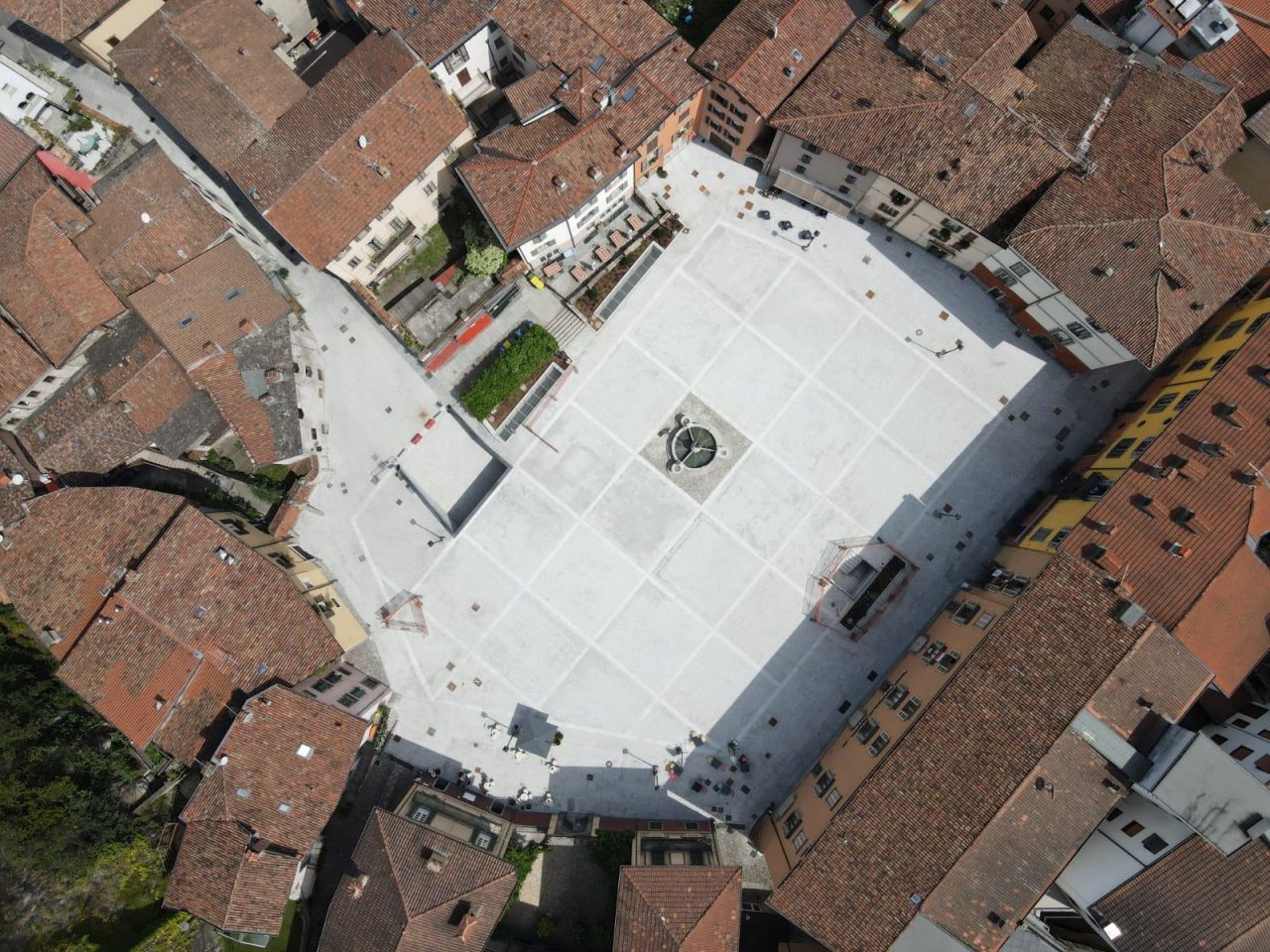 Panteghini: piazza pronta. 8 attività commerciali aperte da inizio anno e….