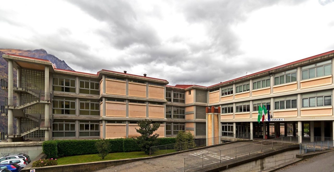 Scuole: si riparte regolarmente, alla Primaria e Secondaria doppio turno in mensa. E il Calcio Breno punta in alto