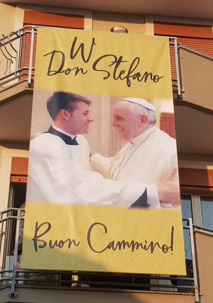 La festa per don Stefano e l’inaugurazione della chiesa restaurata