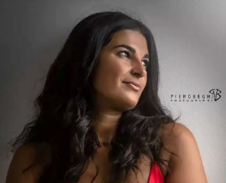 Melissa, psicologa e quei chili in più: dal bullismo alla rinascita, e ora il calendario