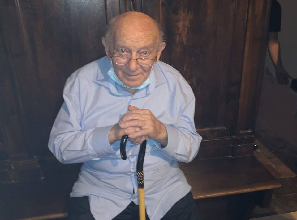 L’addio a don Francesco Naboni