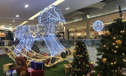 Natale ad Oriocenter, tra addobbi e nuove aperture