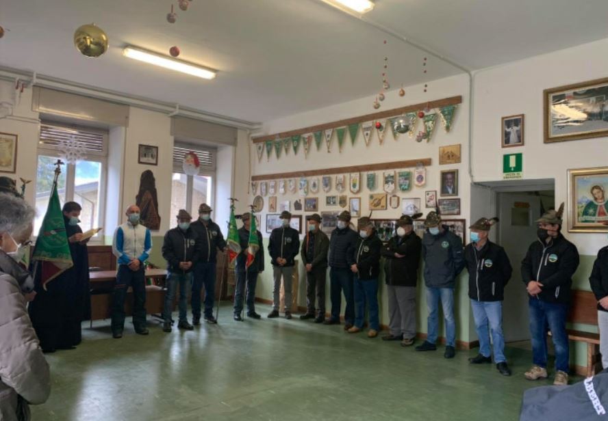 Una nuova casa per le Penne Nere bornesi
