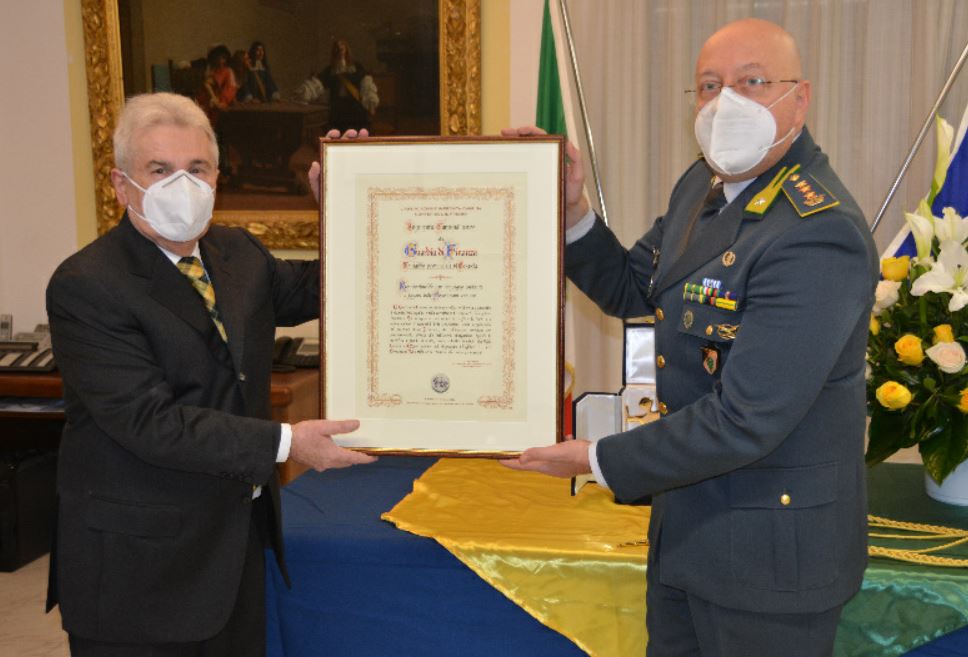 Il ‘Cavaliere delle Ere’ alle ‘Fiamme Gialle’