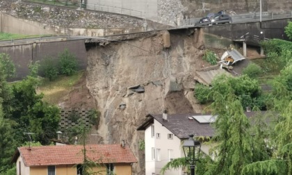 Violenti nubifragi in Valle Camonica: ad Angolo Terme crolla la strada, 30 persone evacuate