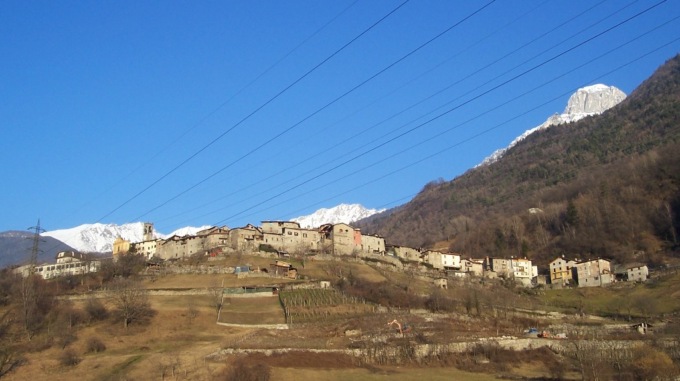 CETO – ‘Work in progress’… tutti i cantieri di Lanzetti “Centralina e campo di padel al centro sportivo, scuole e strade, municipio e spazio feste, ponti e chiesa parrocchiale…”