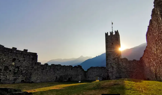 Due bandi del commercio: “Vogliamo aiutare i nostri negozianti e incentivare le donne”. Il progetto del Luppoleto per il Castello e…
