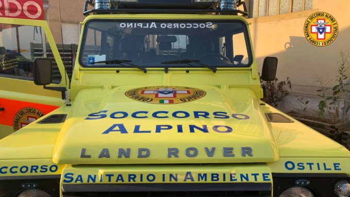 Scout 16enne muore schiacciata da un albero