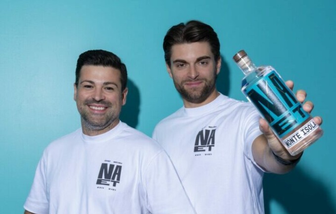 Stefano, Danilo e il Gin che profuma di Monte Isola