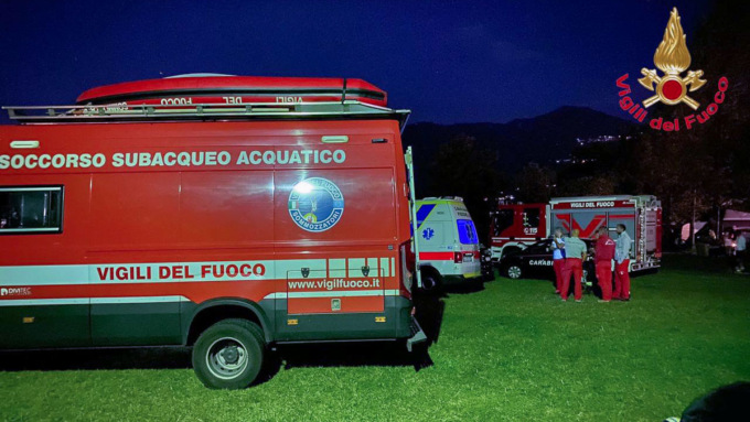 20enne si tuffa nel lago e non riemerge: ricerche in corso