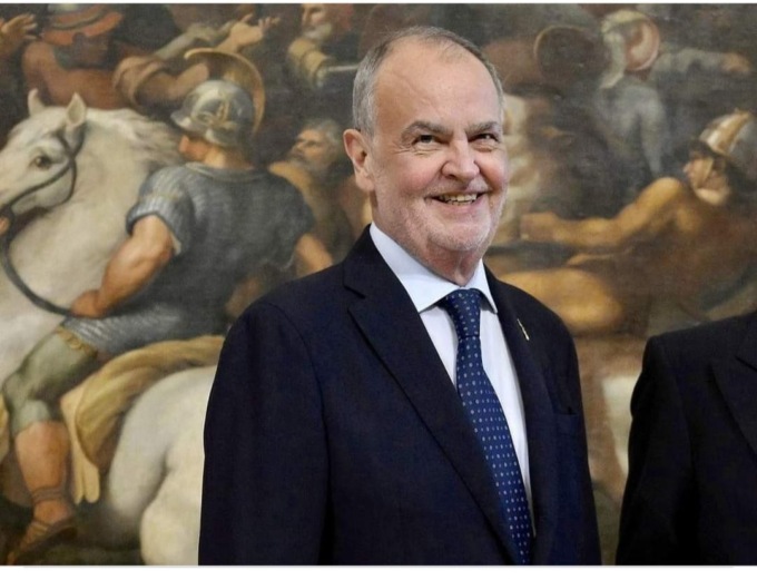 Roberto Calderoli, il Ministro accusato di spaccare l’Italia