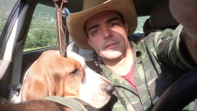 Loris ‘Mahto’ Mondoni, l’uomo che parla ai cavalli e l’amicizia coi discendenti di Toro Seduto