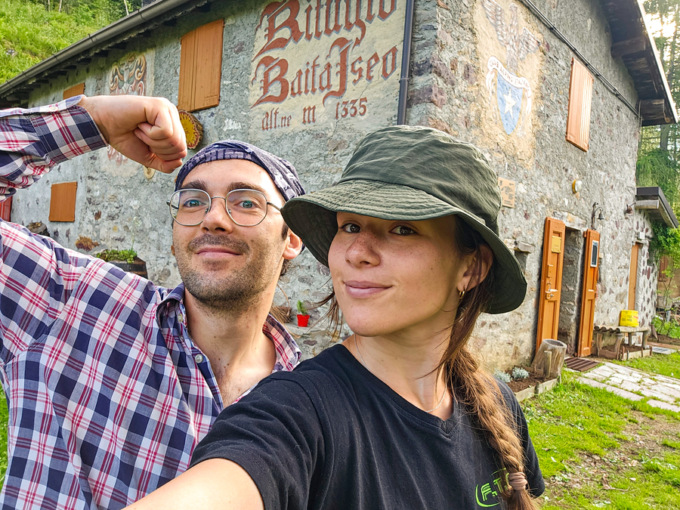 Sara & Francesco e un sogno per due : “Seguiamo la passione e riapriamo il Rifugio Baita Iseo”