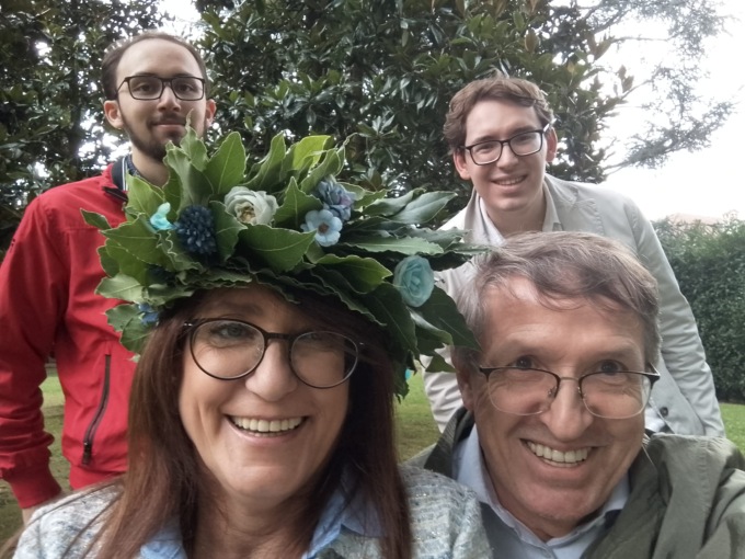 Roberta, che si è laureata a 57 anni (lo stesso anno del figlio)