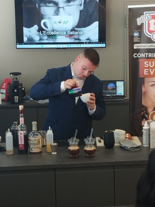 Cesare, barista dell’Oratorio, e quel caffè che vola alla semifinale nazionale