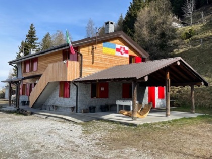 359 mila euro per ristrutturare il rifugio Colombè, le polemiche della minoranza