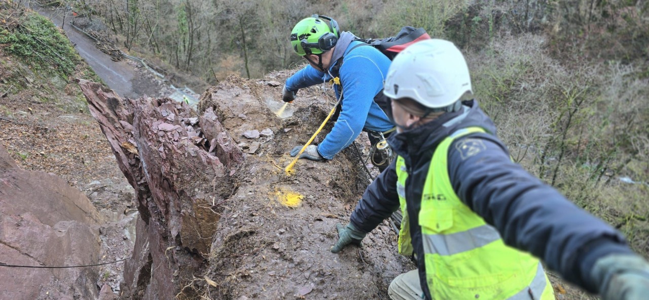 Frana di Sonvico, il Comune: “Dopo l’esplosione confermata una situazione molto critica”. Si realizzerà una galleria interna alla montagna