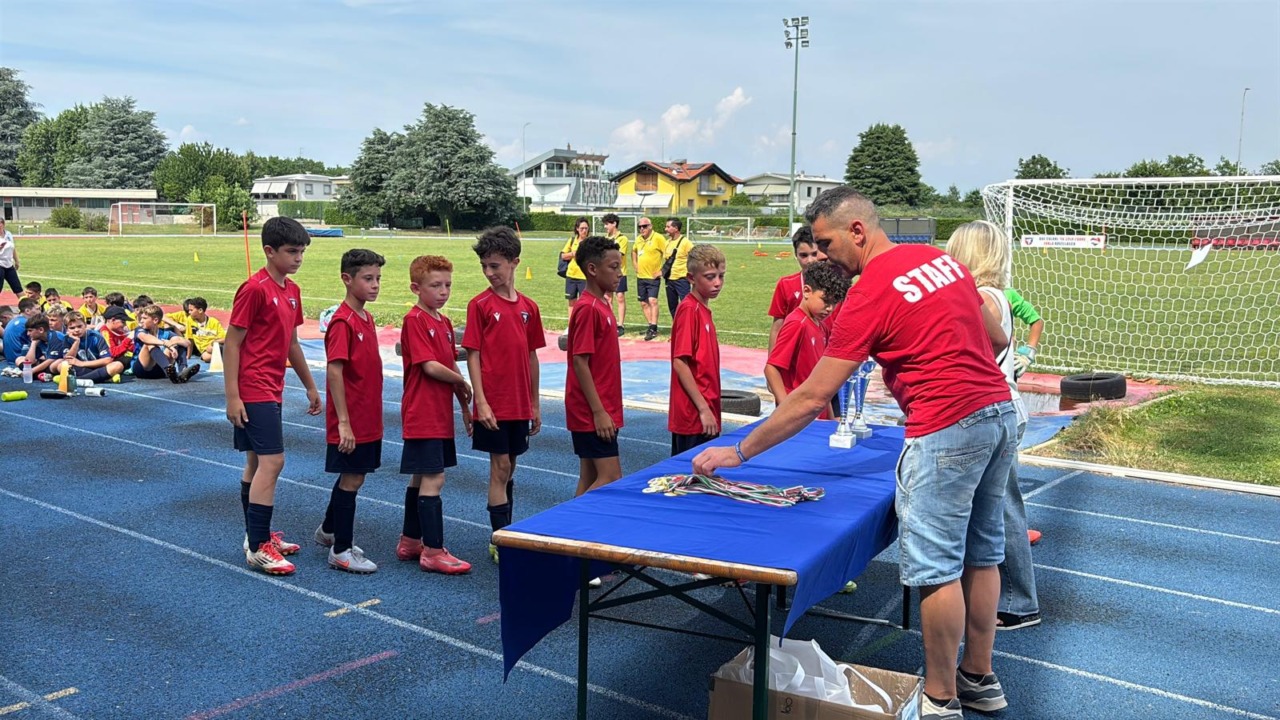 Torneo del Tricolore: a Rovellasca oltre 600 calciatori in campo per la legalità