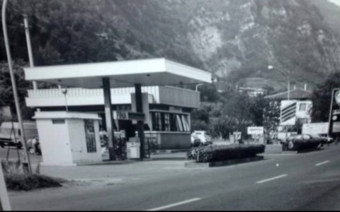 Davide ‘Benza’ saluta il distributore di benzina dopo 46 anni: “I miei genitori partirono da zero. Non ho mai fatto pagare il servito, non mi piace guardare il cliente che lavora al posto mio. Mi mancherà il rapporto umano e ora…”