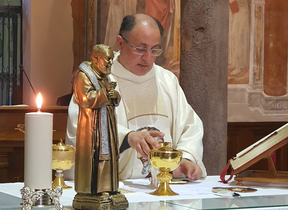 Padre Giuseppe lascia il convento dell’Annunciata per la Val d’Aosta: “Mi mancheranno le persone…”