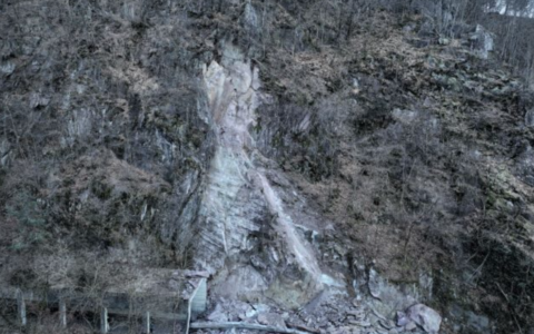 Pisogne, il vicesindaco: “A settembre via ai lavori per la strada temporanea alternativa. Nessun semaforo, ma piazzole di scambio. In questi mesi nessuno spreco di risorse”