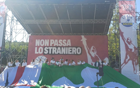 La nuova linea del Piave della Lega: “Non passa lo straniero”